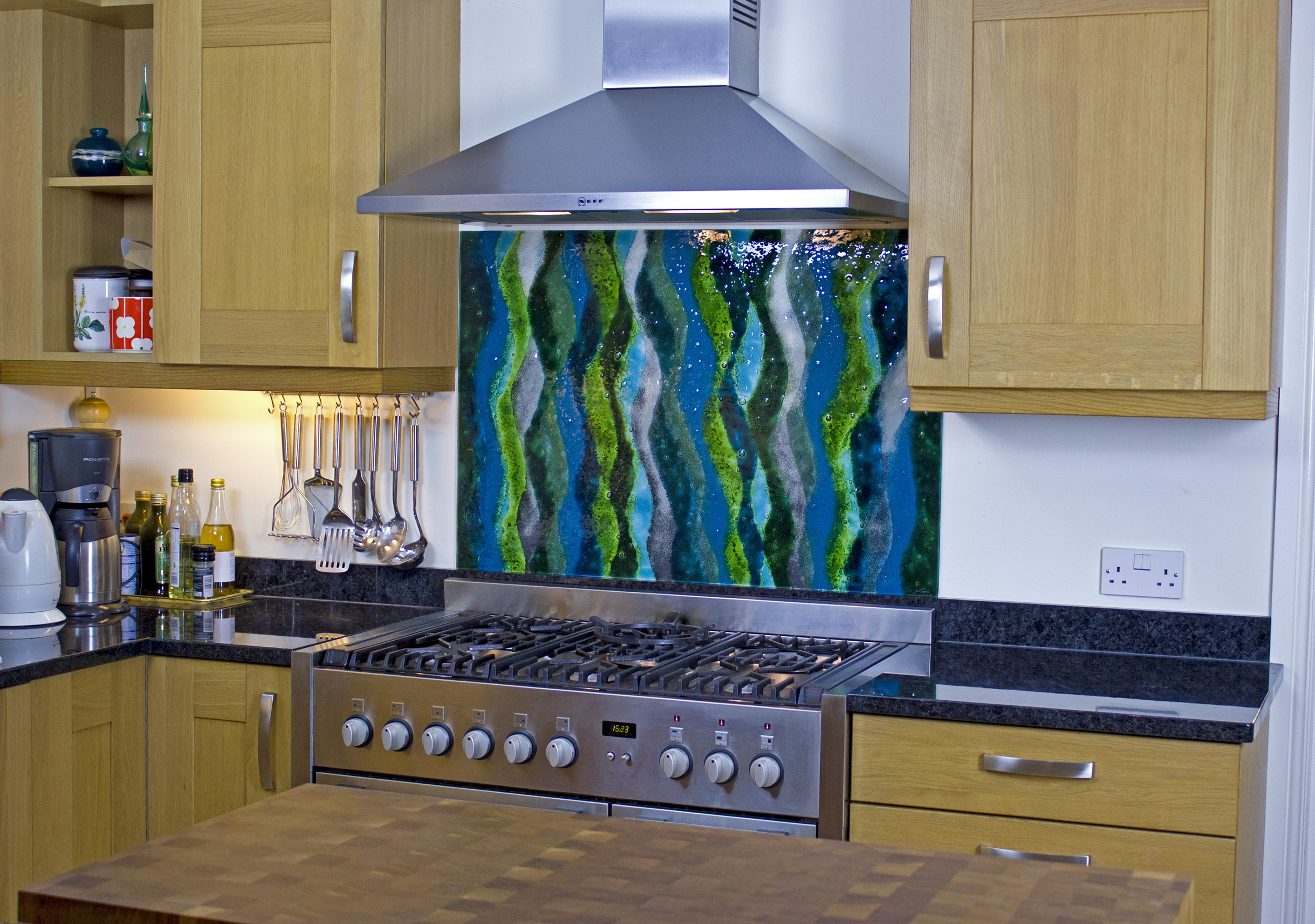 Sea Grass Design Splashback by Galiani Glass Art